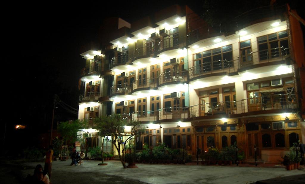 Hotel New Aditya Haridwar Exterior photo