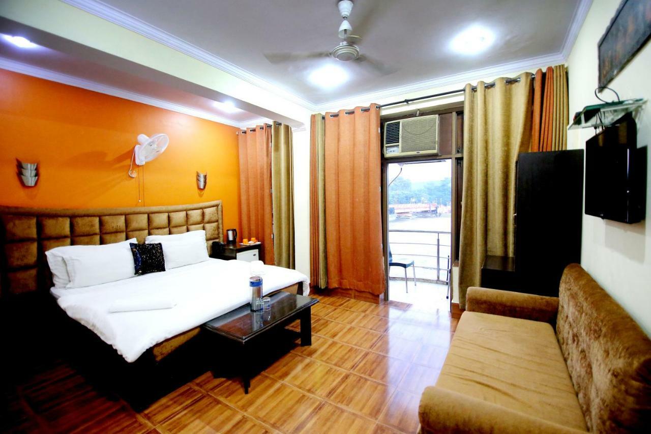 Hotel New Aditya Haridwar Exterior photo